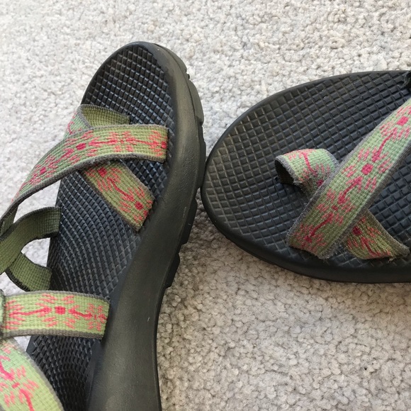 chaco sandals vibram sole